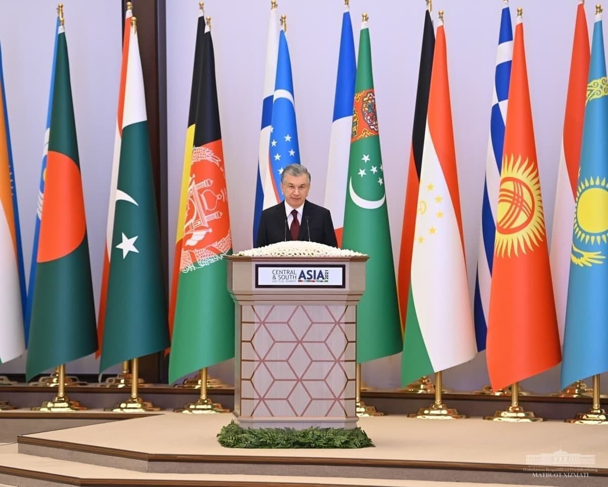 Mirziyoyev speaks about conditions helping to form a region free from conflicts