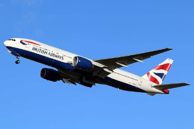Самолет British Airways совершил посадку в Ташкенте из-за смерти пассажирки