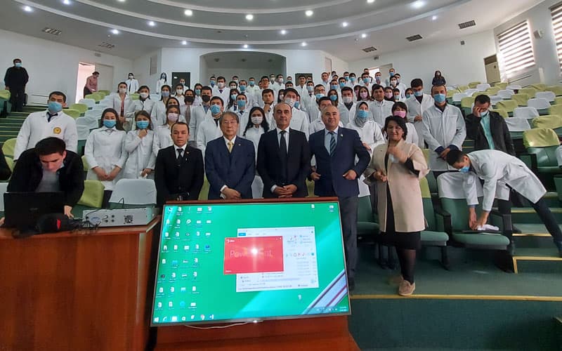 Toshkent tibbiyot akademiyasida Yaponiya kompaniyasi bilan hamkorlik memorandumi imzolandi