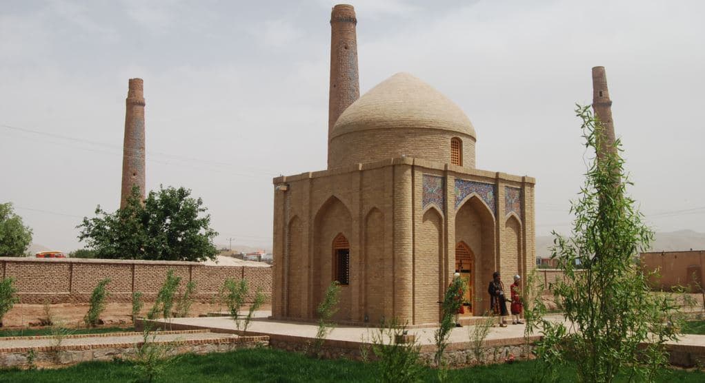 Afg‘onistondagi Alisher Navoiy maqbarasi O‘zbekiston tomonidan restavratsiya qilinadi