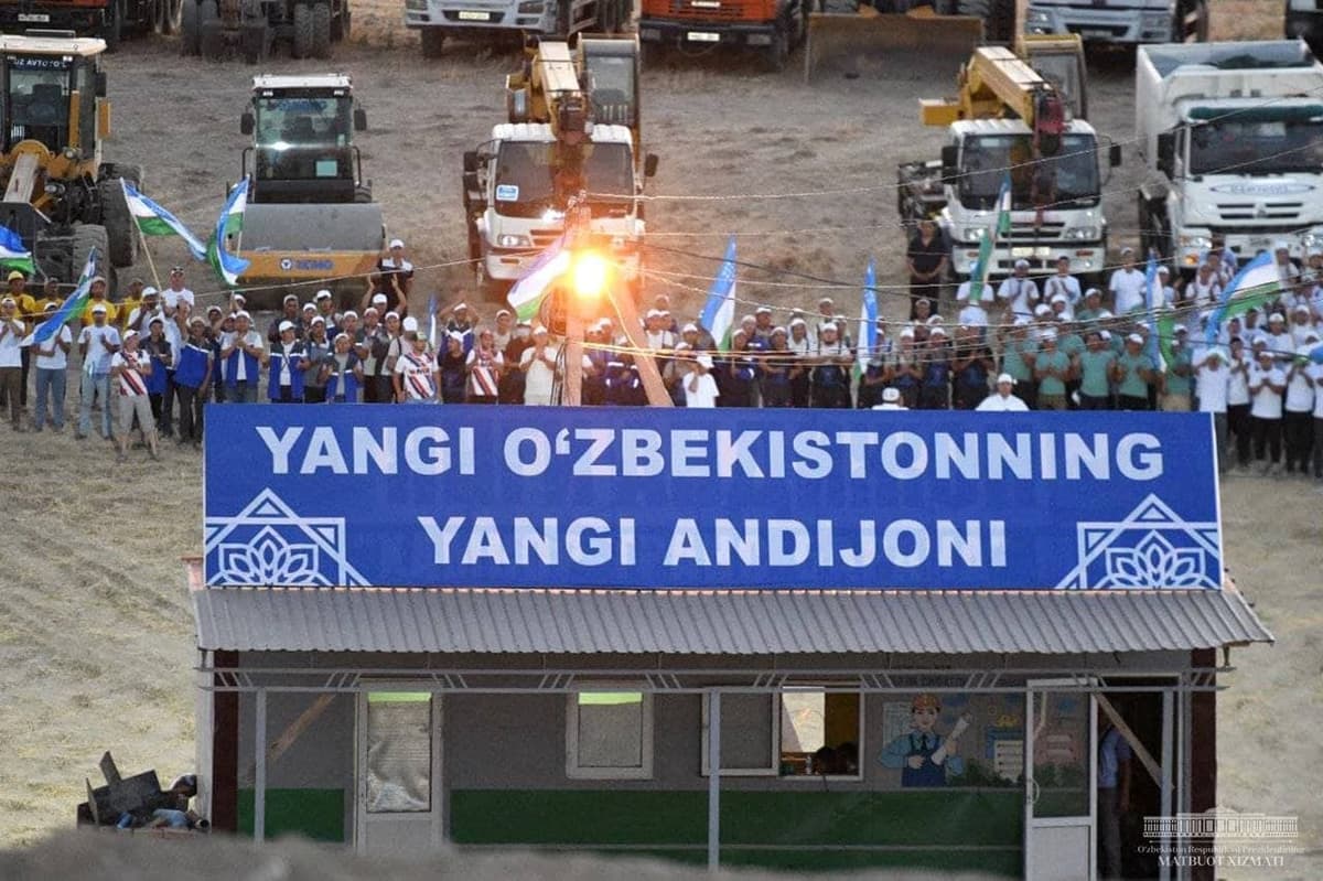 Prezident Andijon va Yangi Andijon shaharlarini bog‘lash uchun metro qurish masalasini o‘rganish bo‘yicha topshiriq berdi