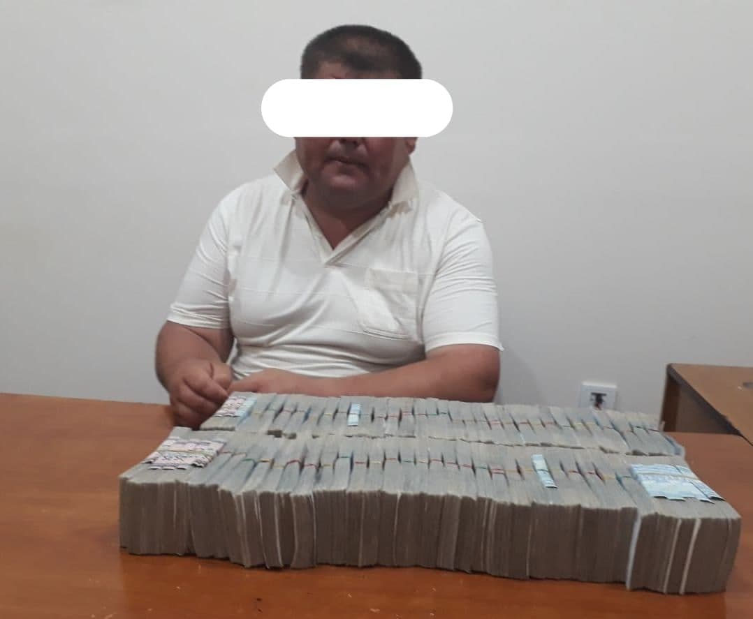 Сурхондарёда туман ҳокимлиги захирасидаги ерни сотмоқчи бўлган шахс ушланди