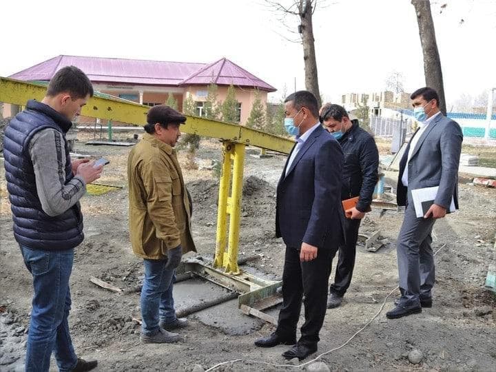 В одном из парков Самаркандской области пытались установить бракованные аттракционы