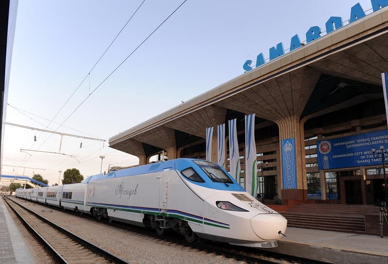 Samarqand vokzali ortida zamonaviy turar joylar barpo etiladi – Shavkat Mirziyoyev
