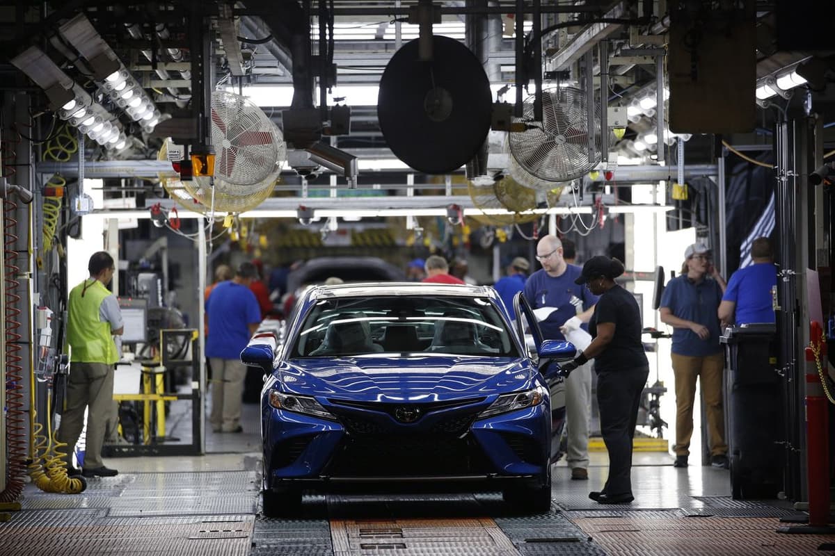 Toyota ва Honda Шимолий Америкадаги заводлари фаолияти тўхтатилганини маълум қилди