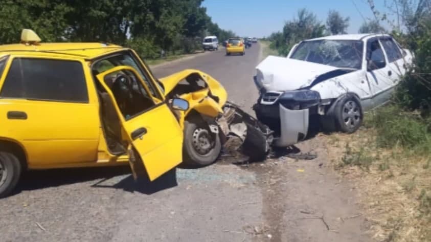 Buxoroda ikkita «Neksiya» o‘zaro to‘qnashdi