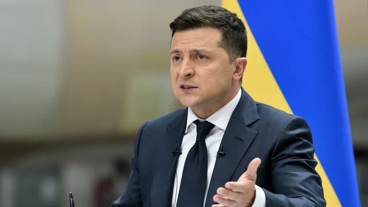 Zelenskiy Putinga: ukrainlar va rossiyaliklar bir xalq emasligi aniq