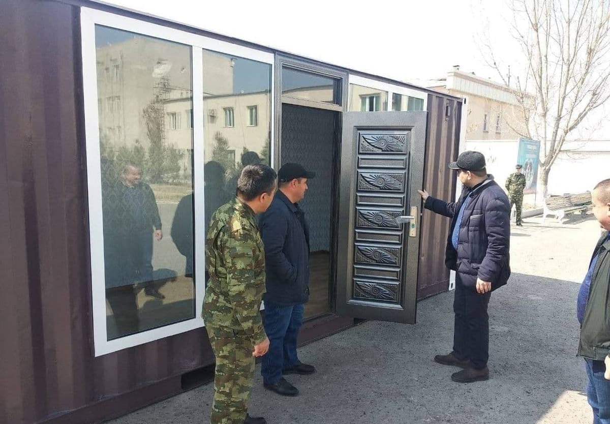 В Бухарской области малообеспеченные семьи получат льготные кредиты на покупку контейнеров, где они будут жить