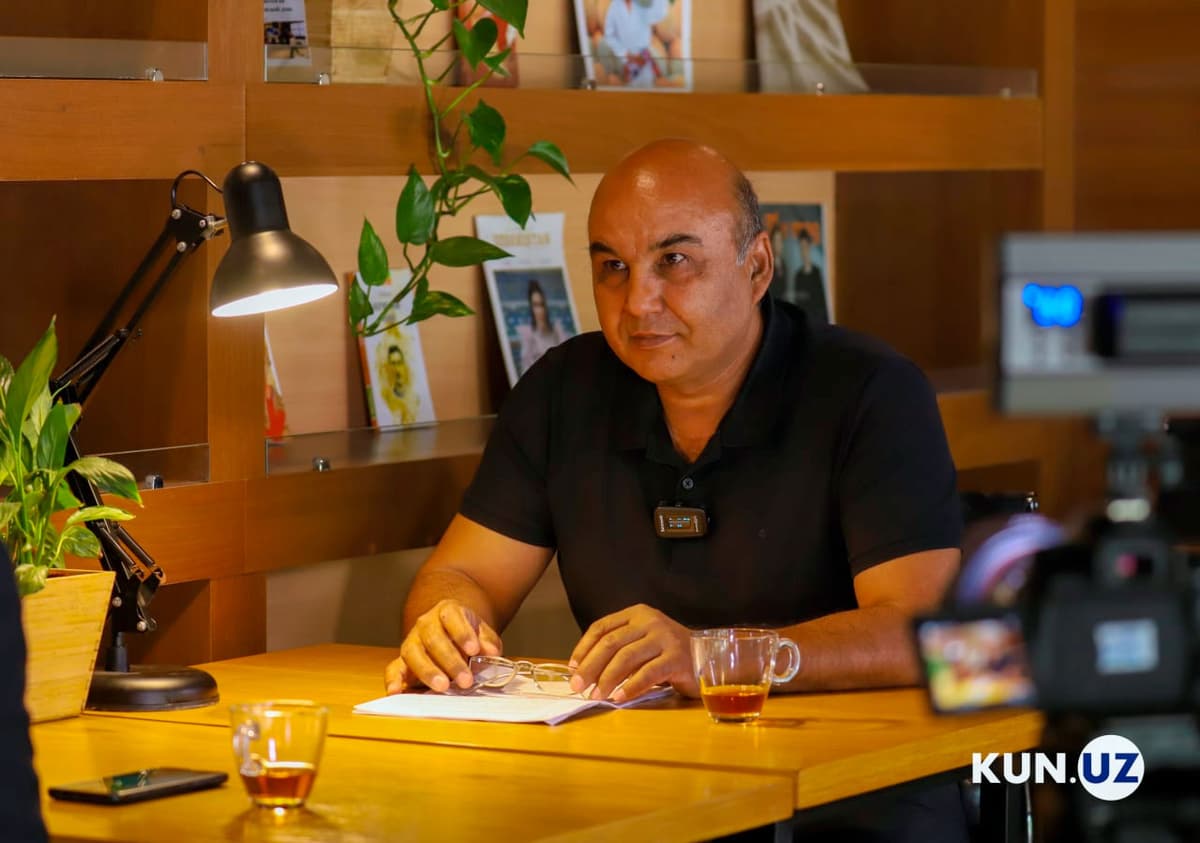 «Hokimlar bir-ikki kishiga uy bergani bilan ish bitmaydi» - Yozuvchi muammolar tizimli hal qilinishi kerakligi haqida