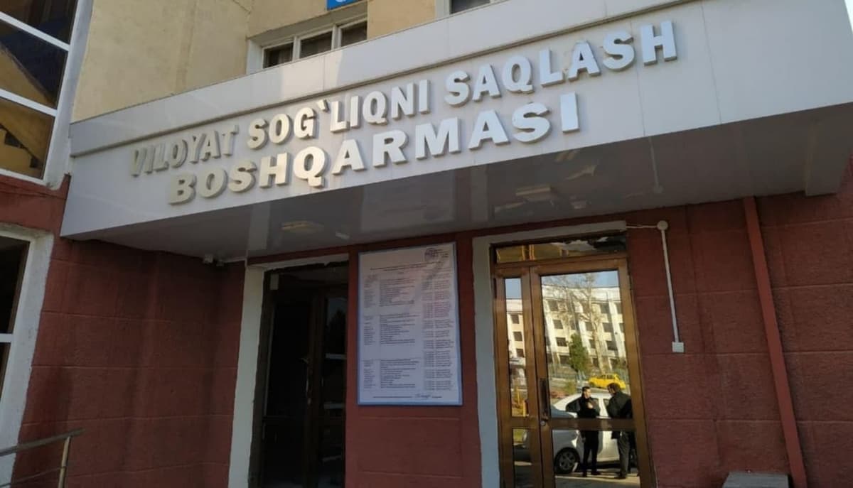 Qarshida pnevmoniyadan davolanayotgan homilador ayol qarovsiz qolgani tufayli vafot etgani aytildi. Viloyat SSB holatga munosabat bildirdi