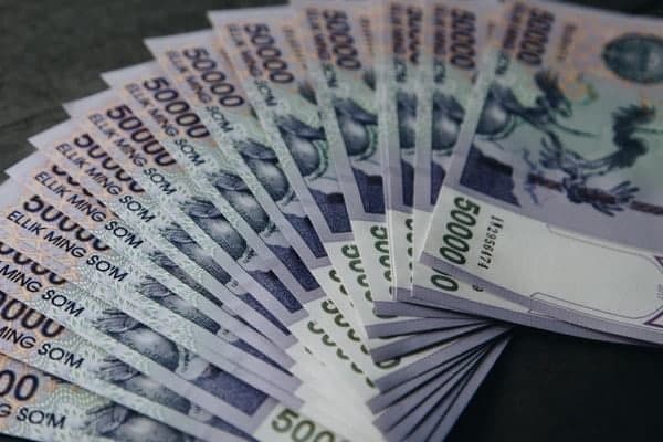 Surxondaryoda o‘zini departament xodimi deb tanishtirib fuqaroning 30 million so‘m pulini o‘zlashtirgan shaxsga jinoyat ishi qo‘zg‘atildi