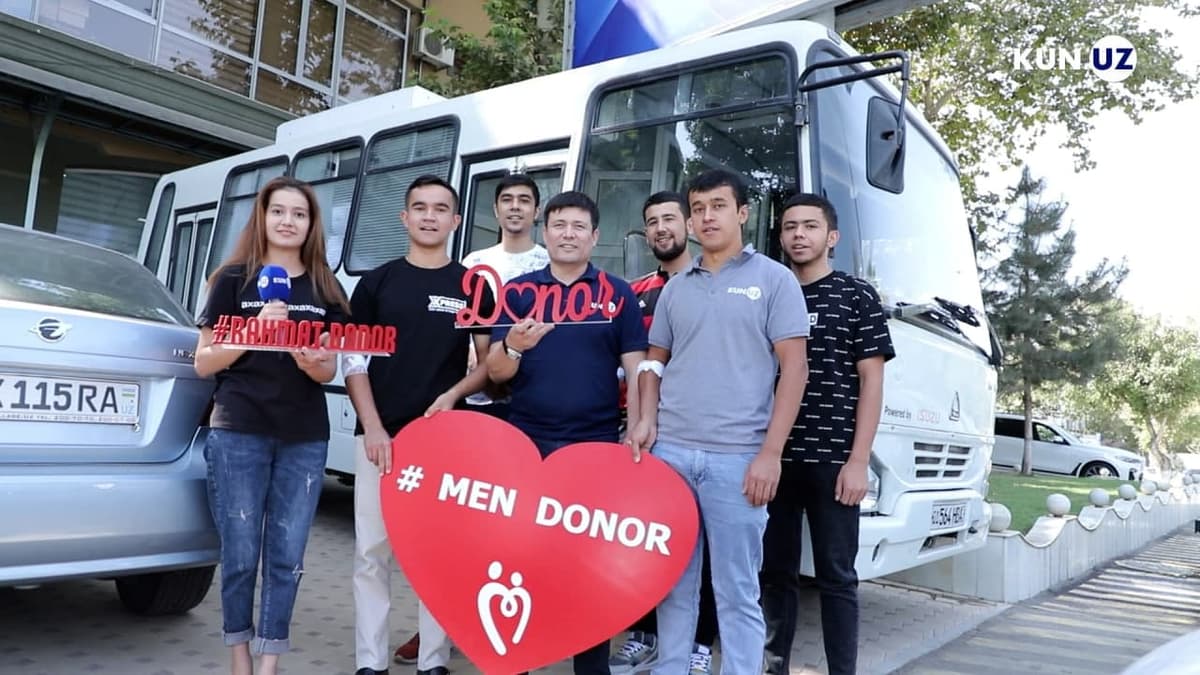 Kun.uz “Mehr ulash” aksiyasi doirasida donorlik estafetasini qabul qilib oldi