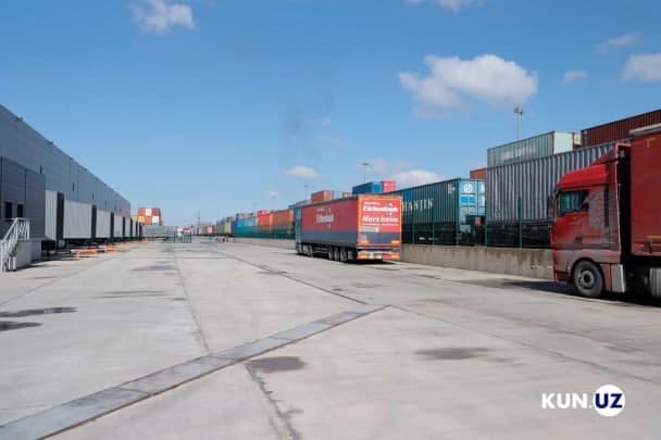 Uzbekistan simplifying foreign trade operations