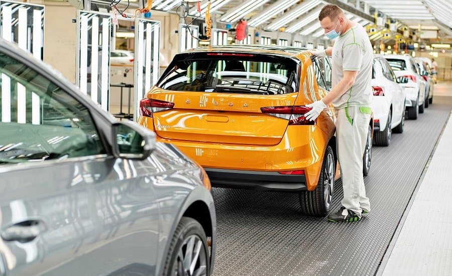 Skoda Chexiyadagi ikkita zavodi faoliyatini to‘xtatdi
