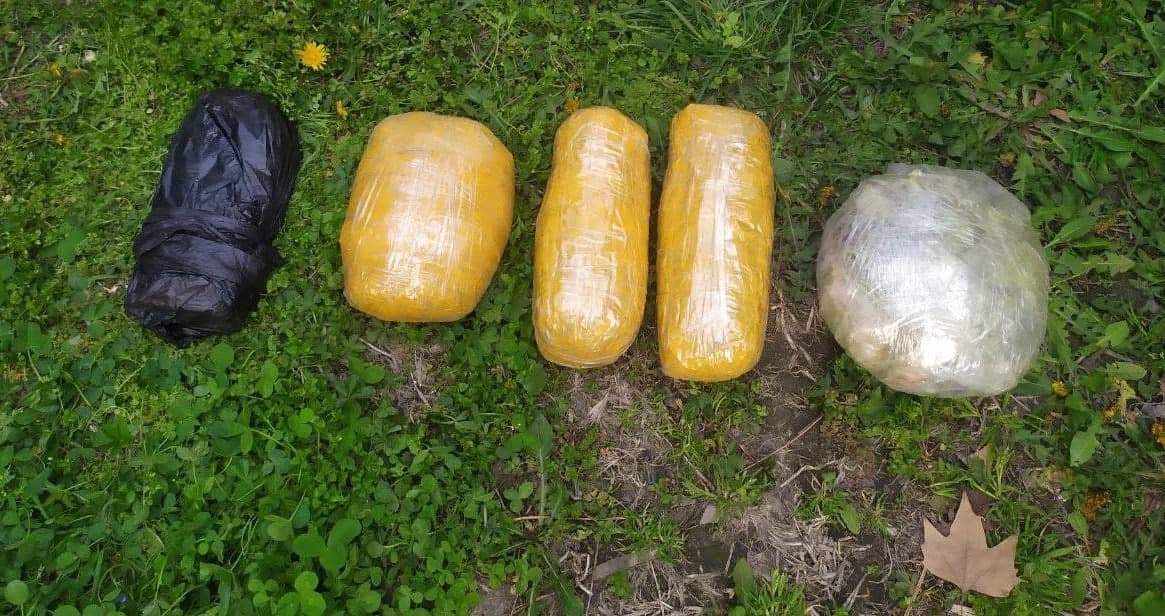 “Matiz”ga yashirilgan 6,8 kilogramm giyohvandlik vositalari fosh etildi