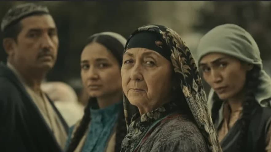 "Oltin Humo" tanloviga filmlar tanlab olindi. 13 yo‘nalishda da'vogarlik qilgan “Ilhaq” "Eng yaxshi ssenariy" nominatsiyasida yo‘q
