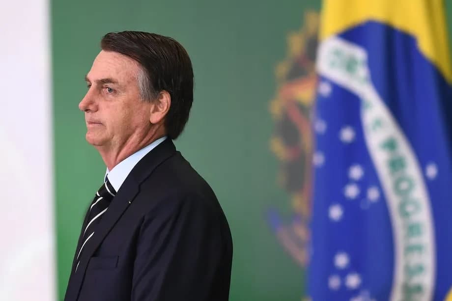 YouTube Braziliya prezidentini bir haftaga videolar joylashtirish imkonidan mahrum etdi