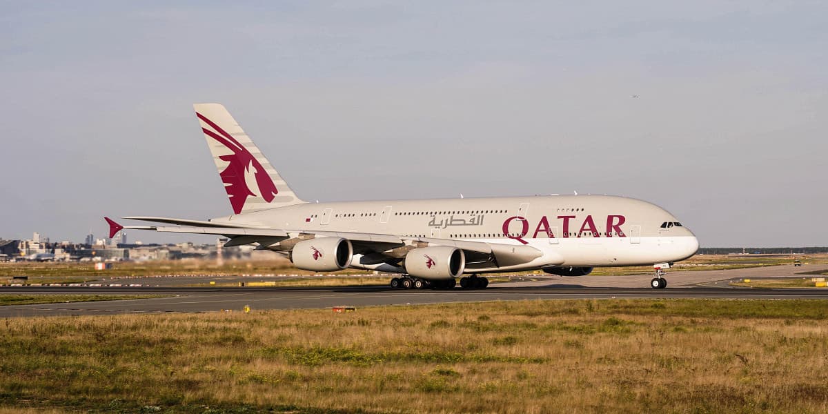 Qatar Airways йилнинг энг яхши авиакомпанияси деб топилди