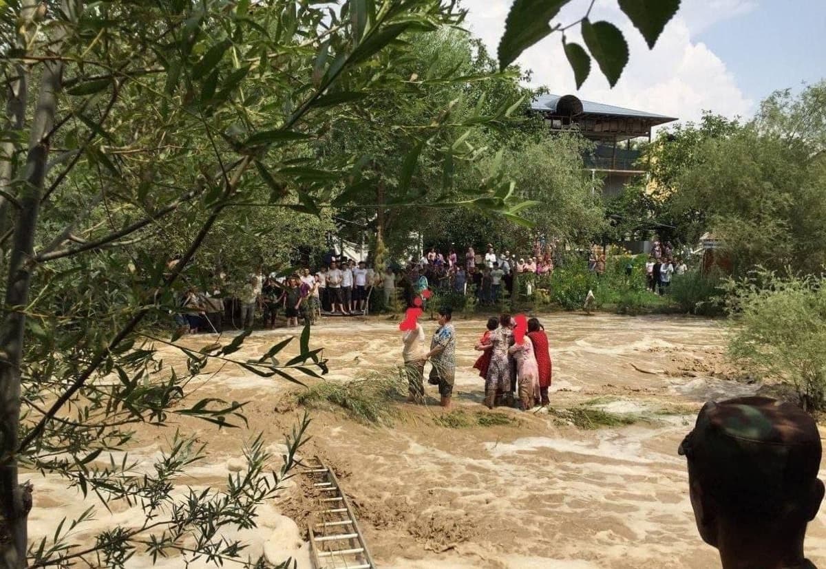 Eight people killed in Namangan mudslides 