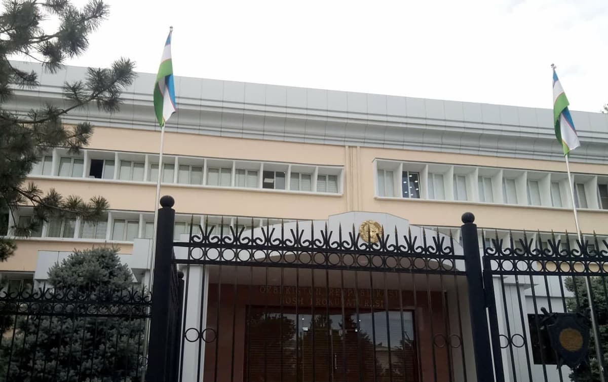 Qashqadaryo viloyat prokuraturasi qamoqxonada o‘zini osib vafot etgan mahkum ishi bo‘yicha munosabat bildirdi  