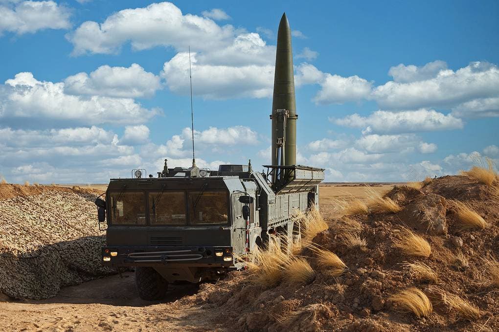 Lukashenko Rossiyadan bir nechta “Iskander” raketa majmualarini olish niyatidaligini aytdi