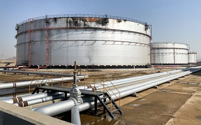 Saudi Aramco’ning Ar-Riyoddagi neft obekti dronlar hujumiga uchradi