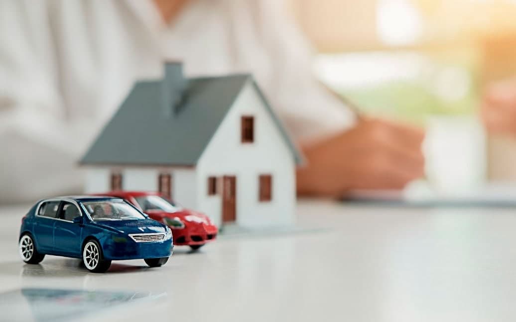 Real estate and car markets keep upward trend for two months in a row