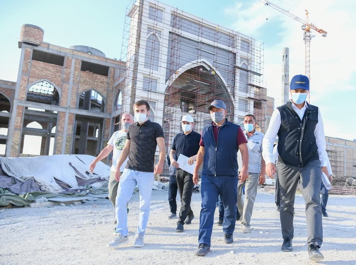 O‘zbekiston Qozog‘istonning Turkiston shahrida besh ming kishilik yangi masjid qurmoqda