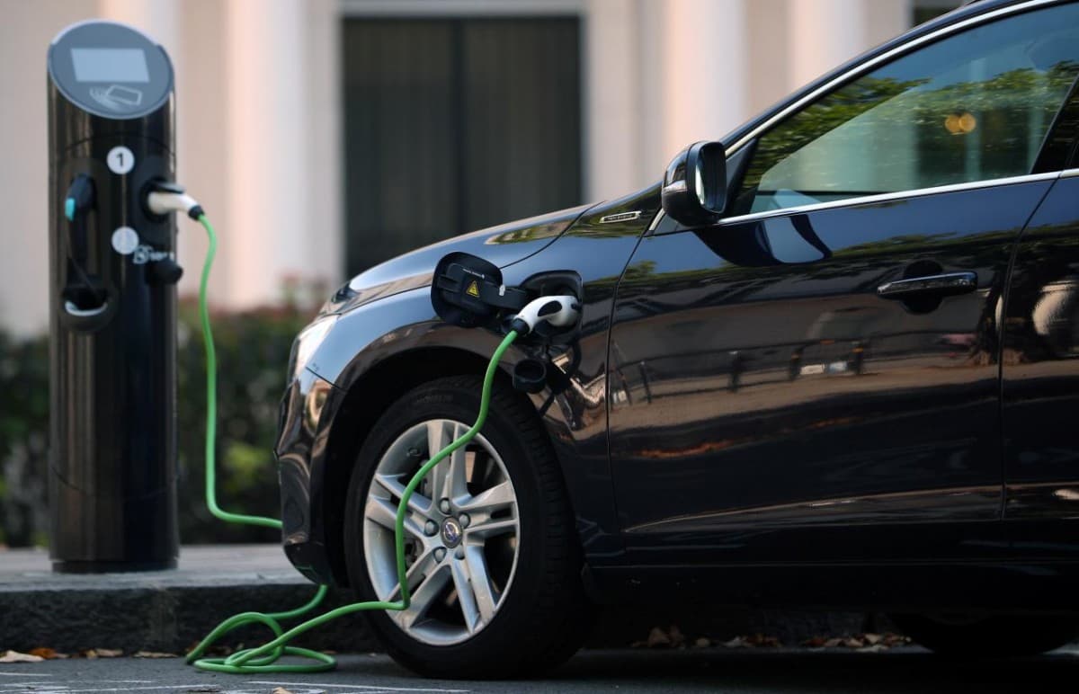 O‘zbekistonda elektromobillarning ommaviylashish tendensiyasi qanday kechmoqda?