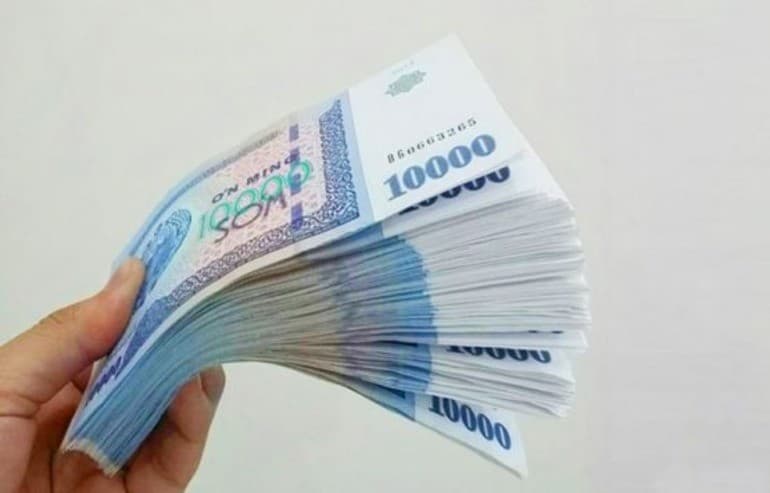 Qashqadaryoda tadbirkor festivalda yoshlarga berilgan tushlik pulini ololmayotganini aytmoqda. Mutasaddi shartnoma yo‘qligini ro‘kach qilyapti