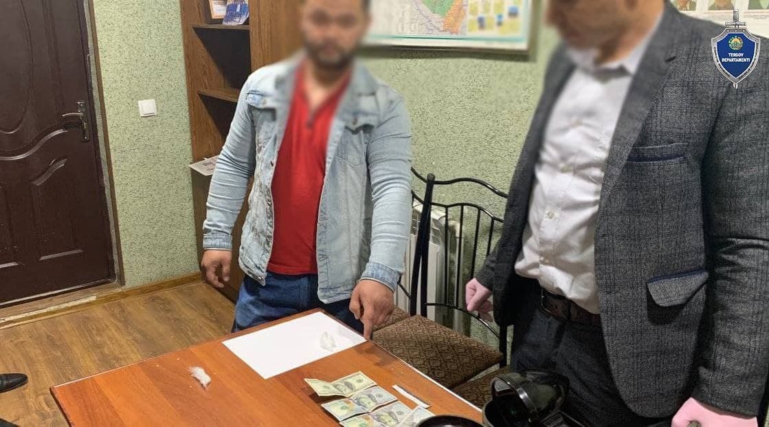 Обокрали, засняли и пригрозили опозорить в соцсети «Тik-Tok»