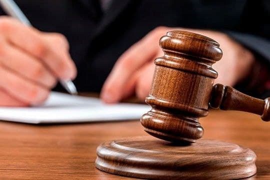 Navoiyda «GAI»ni urgan haydovchiga jazo tayinlandi