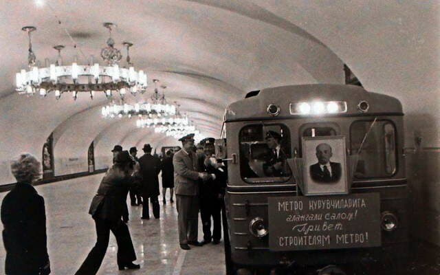 Foto: Toshkent metropoliteni ish boshlaganiga 44 yil to‘ldi
