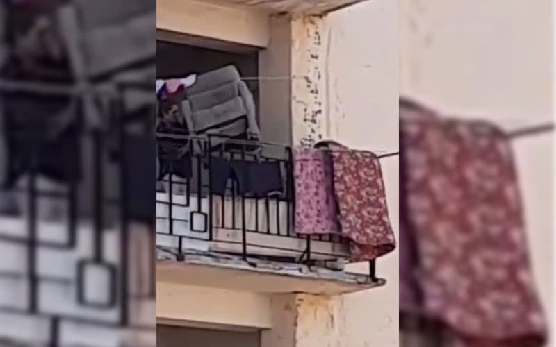 В Ташкенте женщина выкинула кресло с девятого этажа