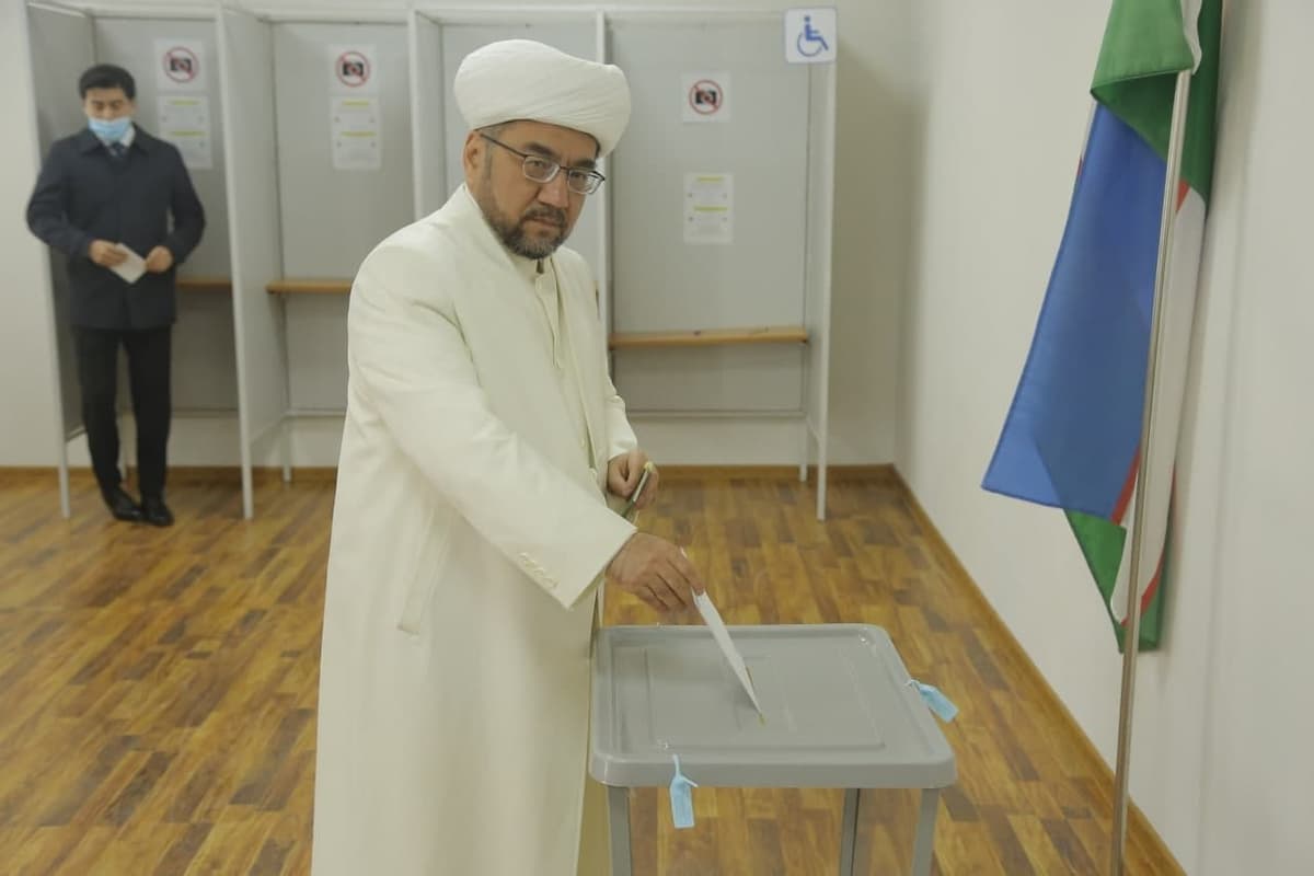Muftiy Nuriddin Xoliqnazarov Shavkat Mirziyoyevni saylovdagi g‘alaba bilan tabrikladi