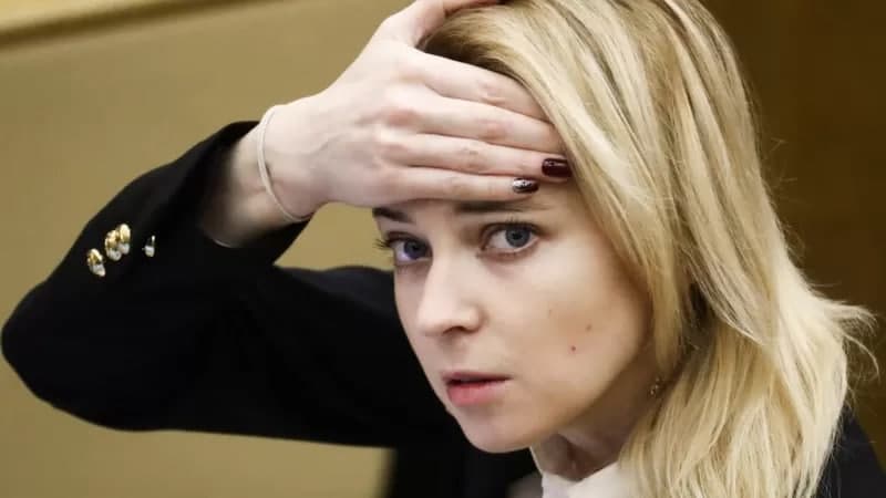 Putin Poklonskayani iste’foga chiqardi. U Z belgisini fojia ramzi deb atagandi