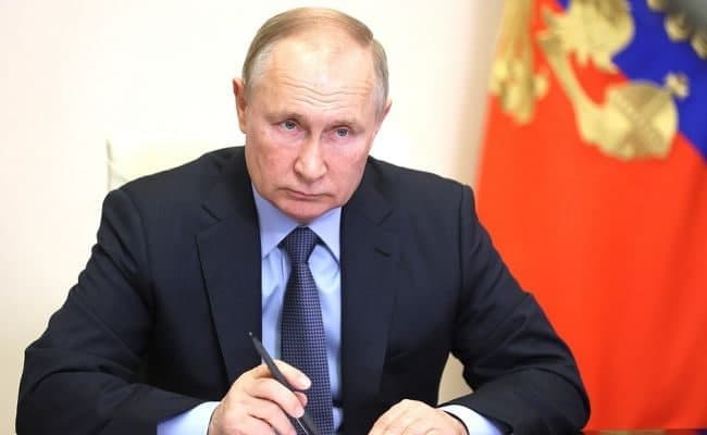 Путин приказал перевести силы сдерживания РФ в особый режим боевого дежурства