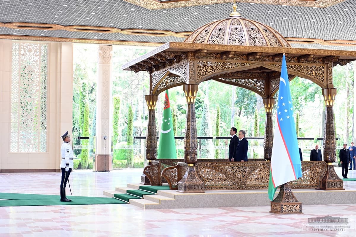 Foto: Turkmaniston prezidenti Ko‘ksaroyda tantanali kutib olindi