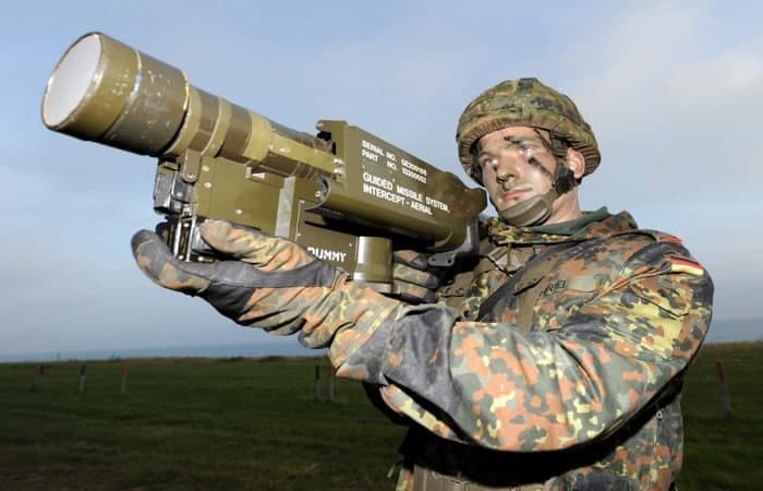 Germaniya Ukrainaga tankka qarshi qurollar va «Stinger»lar yuborishga qaror qildi