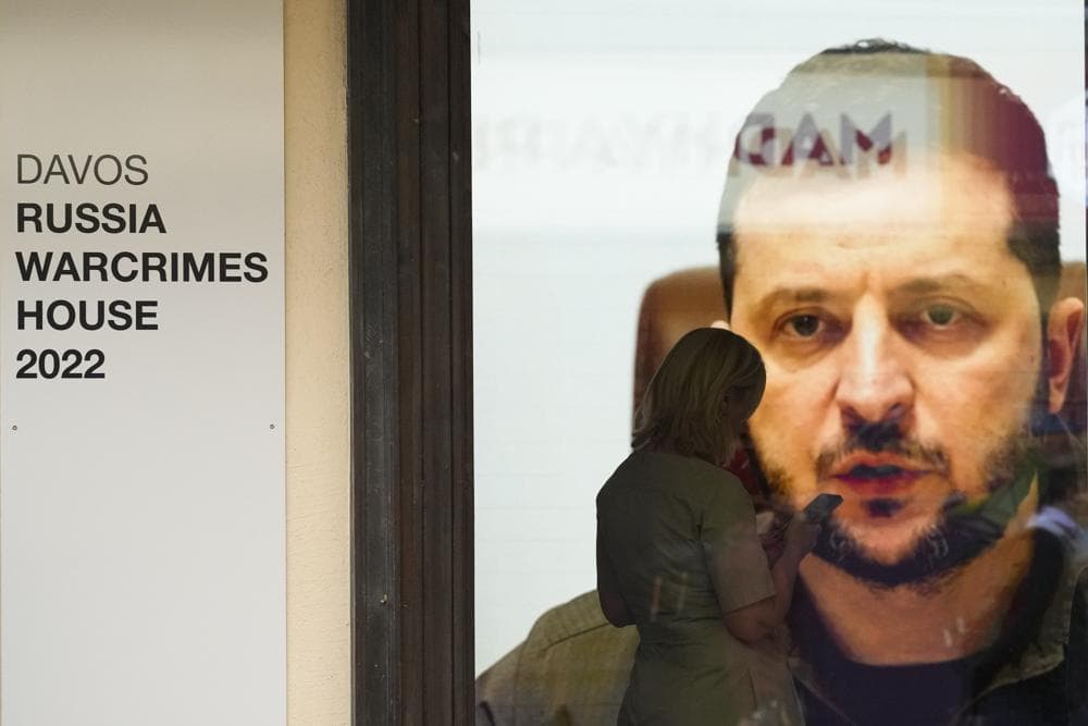 Davos forumiga start berildi. Asosiy mavzu - pandemiya va Ukrainadagi urush 