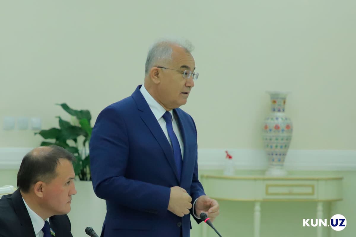 «Konstitutsiya bu – dogma emas» - Akmal Saidov konstitutsiya islohotini AQSh qomusidagi o‘zgarishlar bilan qiyosladi 