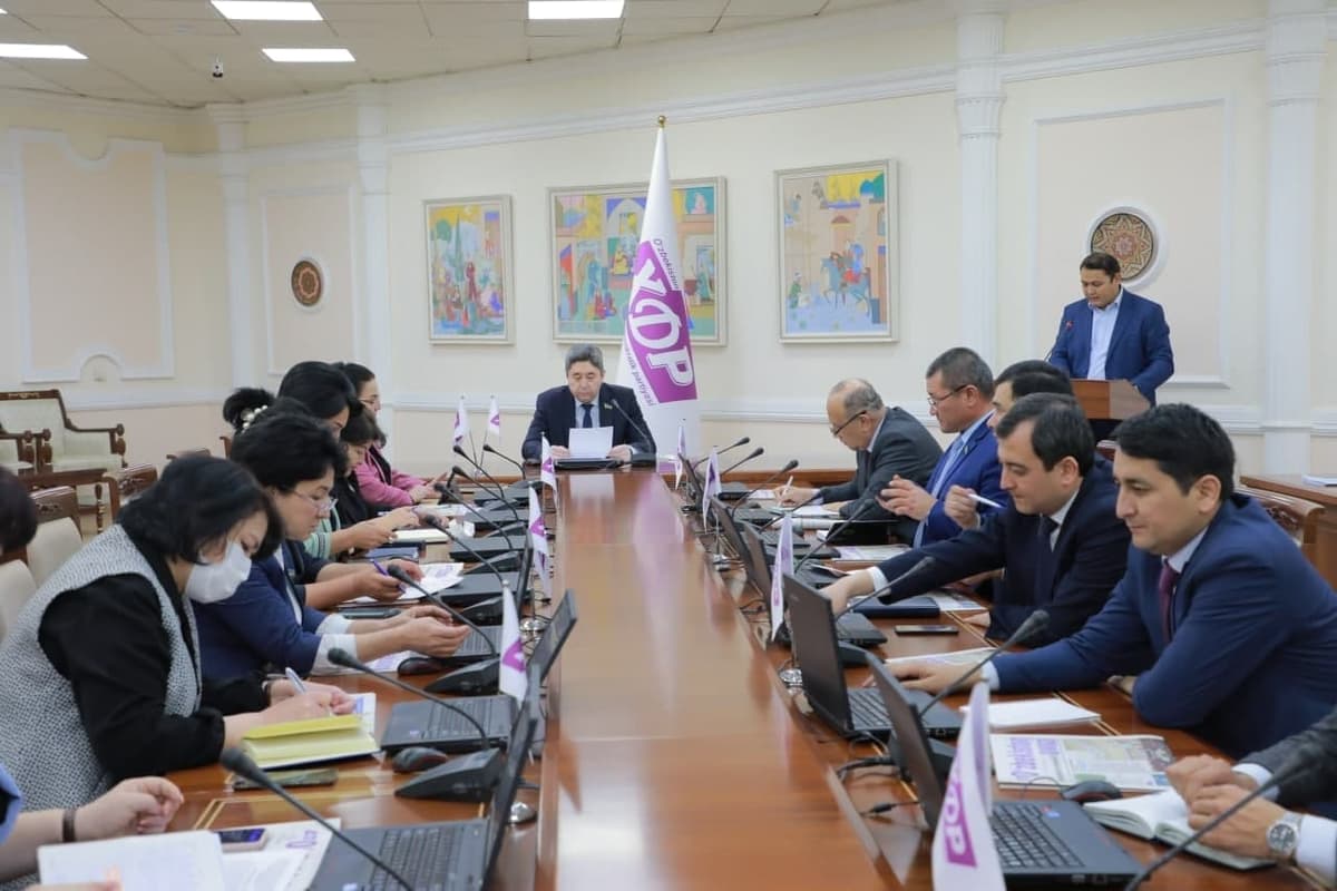 “Davlat qarzi to‘g‘risida”gi qonun loyihasi qizg‘in muhokama qilindi
