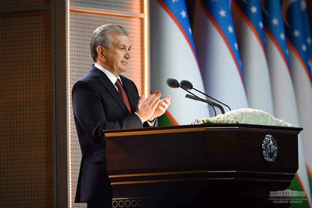 “Kelgusida butun Samarqandning “tashrif qog‘ozi”ga aylanadi” - Shavkat Mirziyoyev “Boqiy shahar” ansambli haqida