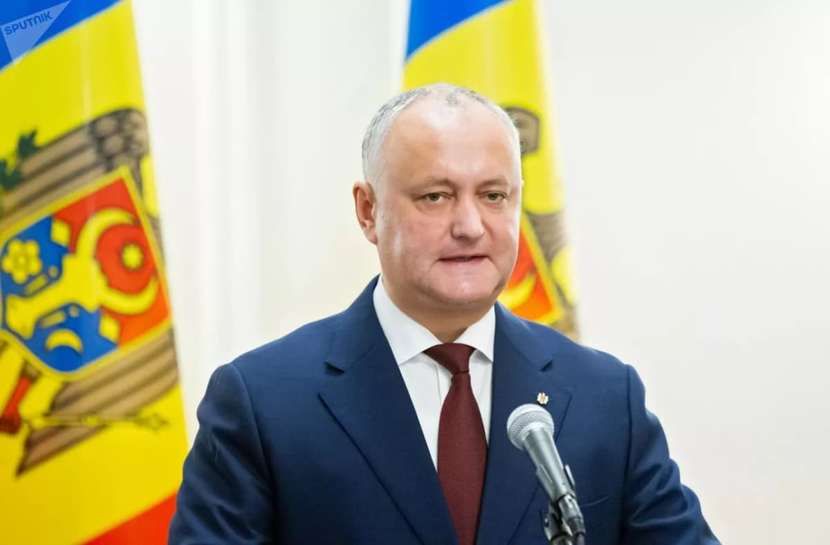 Экс-президента Молдавии Додона подозревают в предательстве родины
