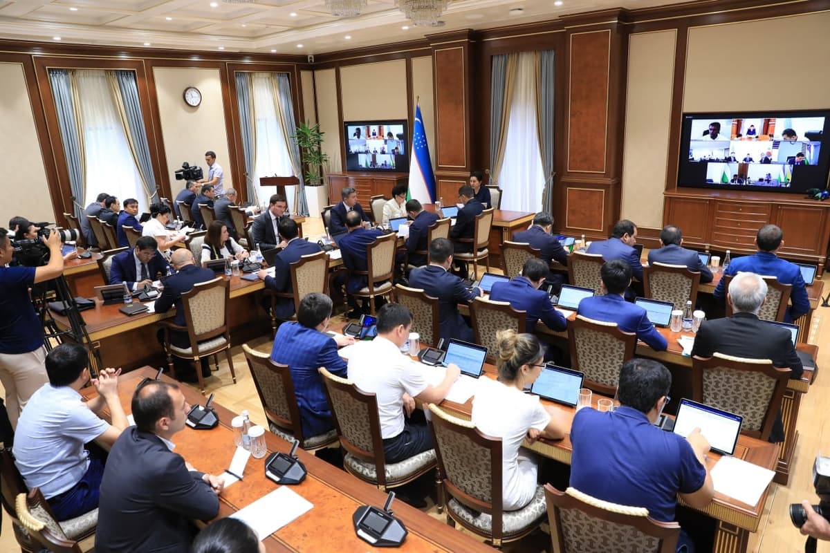 Senatda Koreya bilan hamkorlik komissiyasi majlisi o‘tkazildi. Norboyeva vazirliklarni tanqid qildi