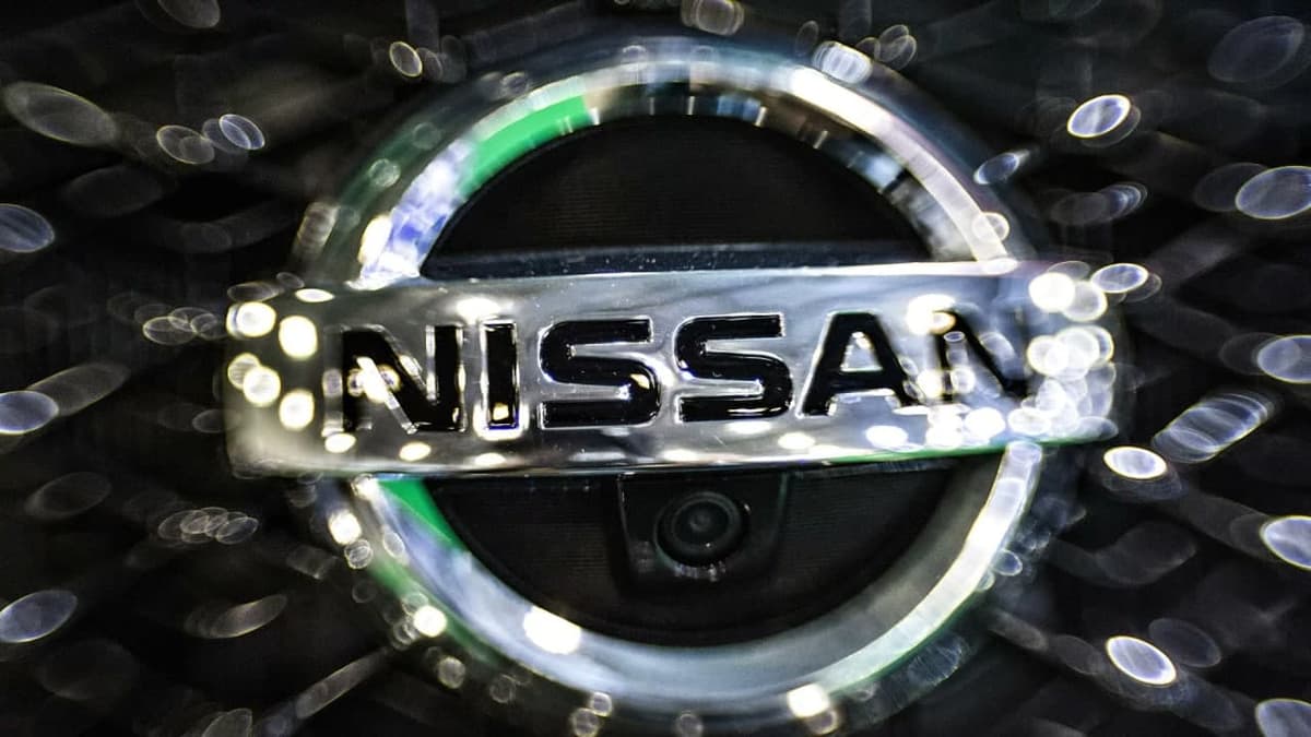 Nissan Санкт-Петербургдаги заводи фаолияти тўхтатилишини эълон қилди