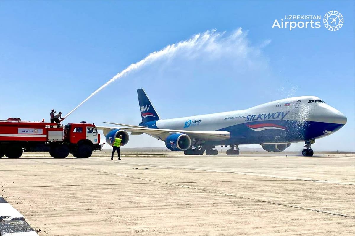 Авиакомпания Silk Way совершила первый рейс в Навои