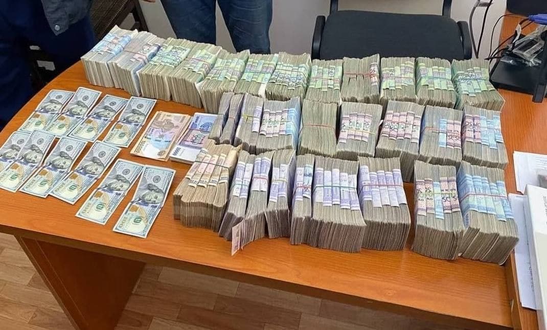 Individuals who earned almost 700 million soums through a financial pyramid detained in Jizzakh 