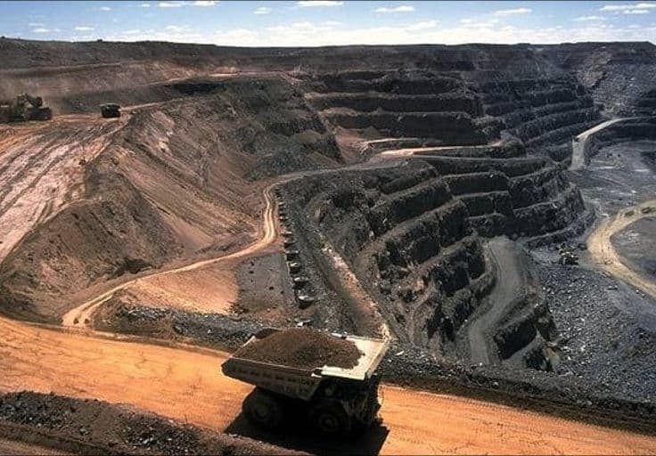 Катта имтиёзлар: Ерости бойликларини ўзлаштиришдан кимлар манфаат кўради?