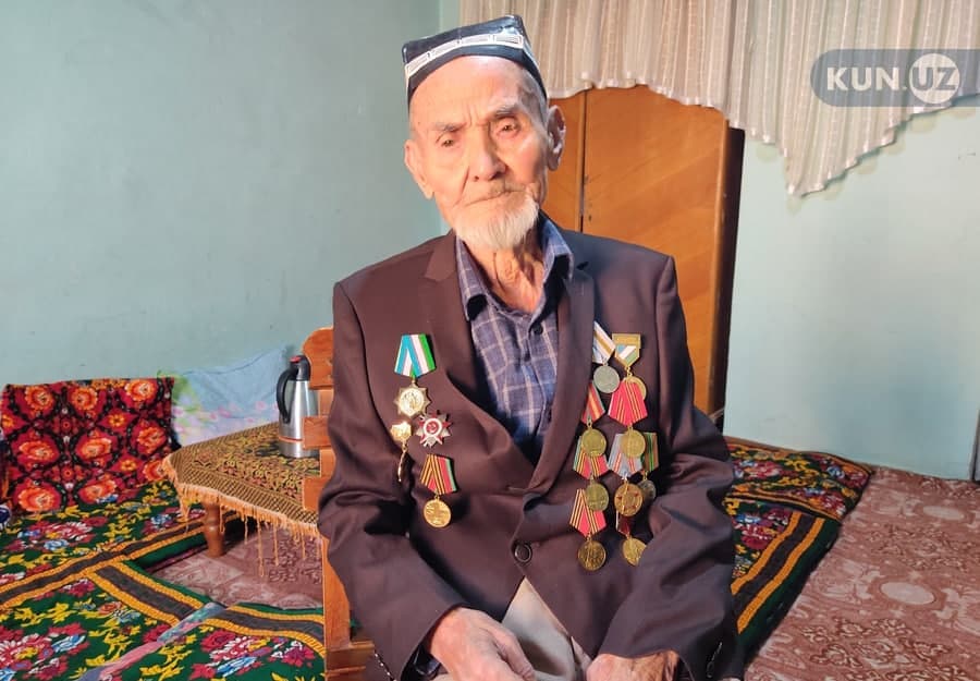«Я забрался во вражеский танк и стал стрелять по фашистам» — 97-летний ветеран войны из Алтыарыка